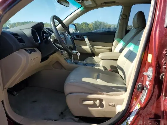 2010 TOYOTA HIGHLANDER SE  