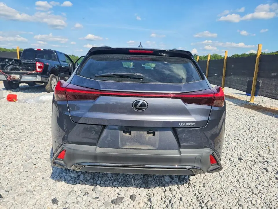 2022 LEXUS UX 200 F SPORT  