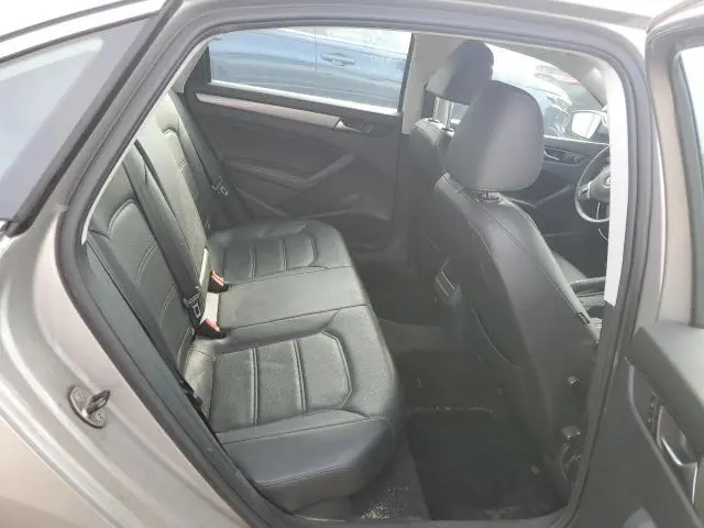 2014 VOLKSWAGEN PASSAT S  