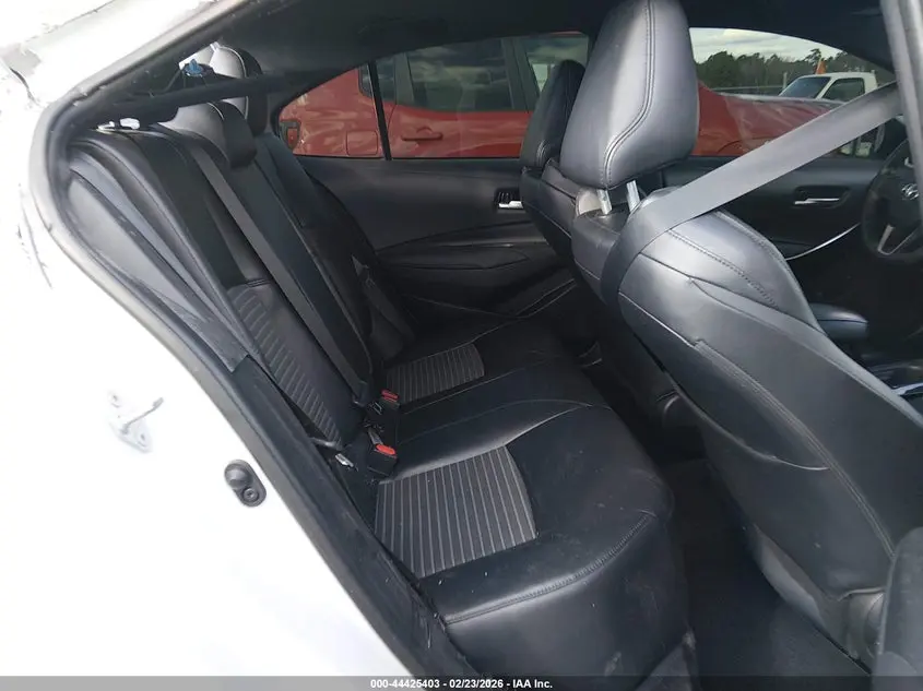 2022 TOYOTA COROLLA XSE