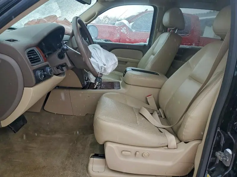 2013 CHEVROLET SUBURBAN K1500 LTZ  