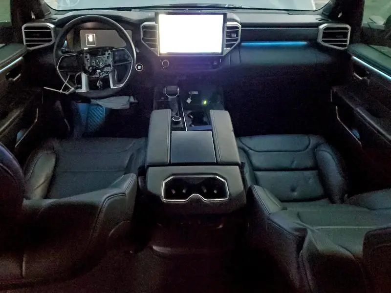 2024 TOYOTA TUNDRA CREWMAX PLATINUM  