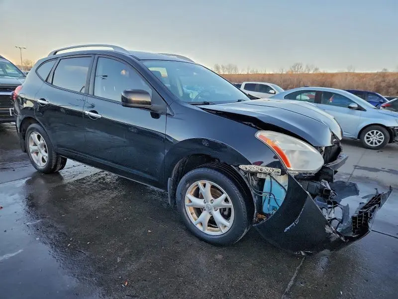2010 NISSAN ROGUE S  