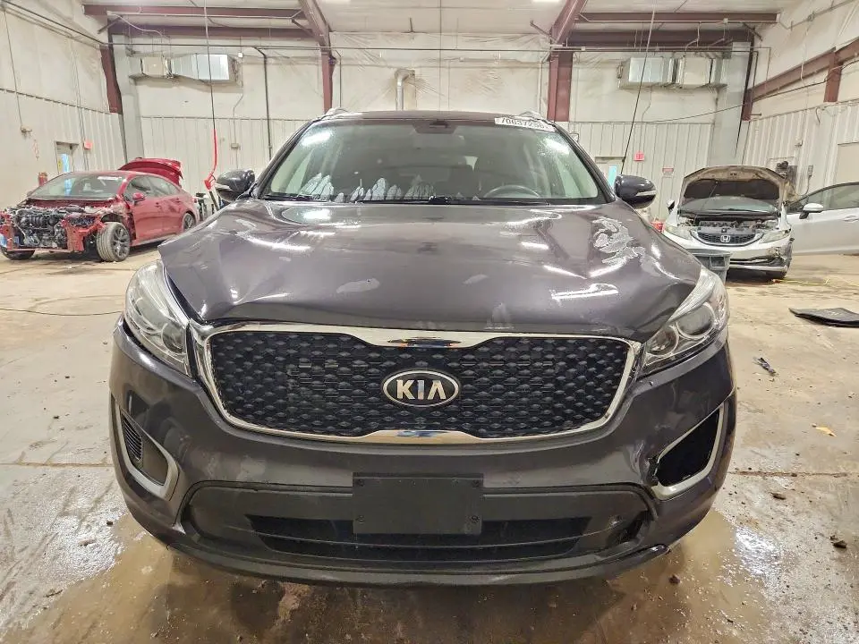 2018 KIA SORENTO LX V6  