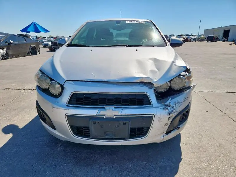 2015 CHEVROLET SONIC LT  