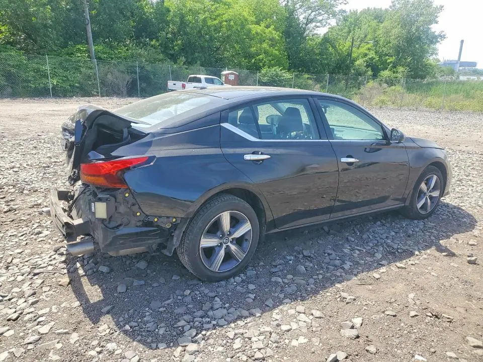 2020 NISSAN ALTIMA SL  