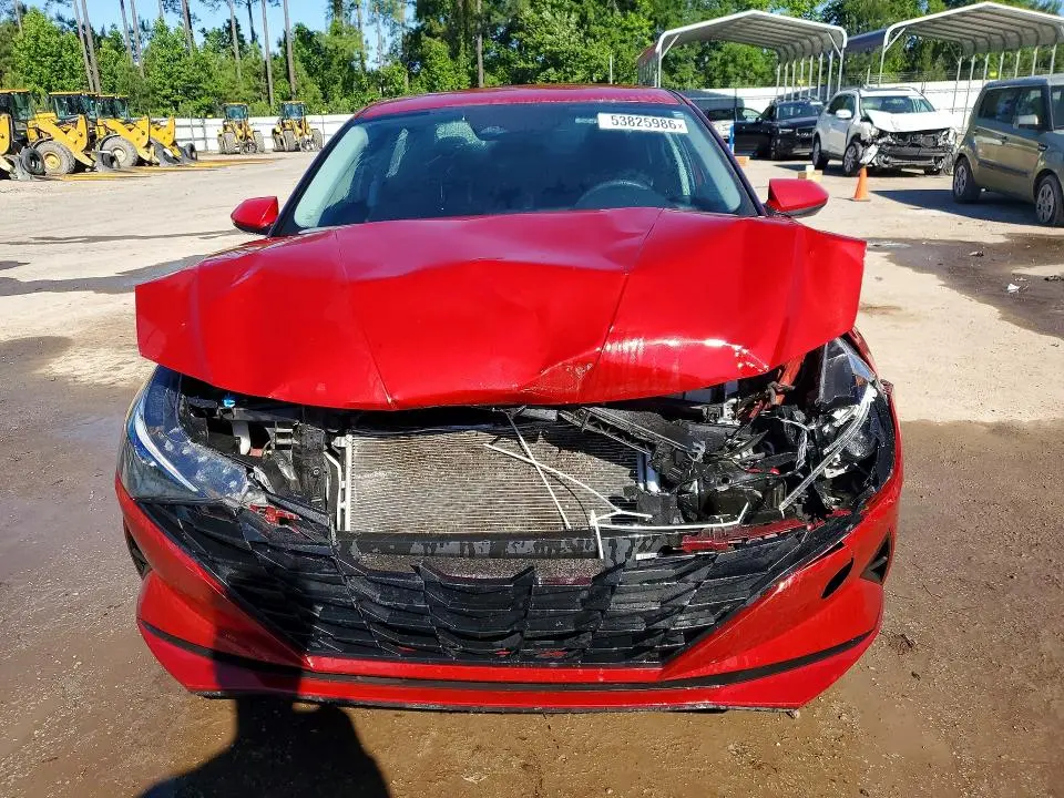 2022 HYUNDAI ELANTRA SEL  