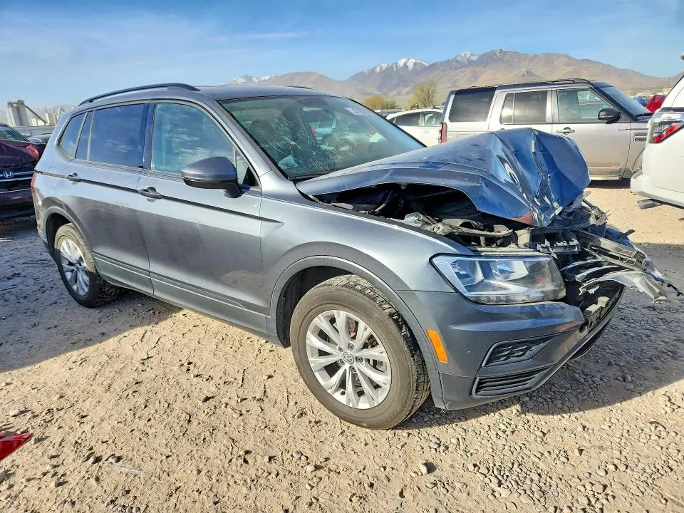 2018 VOLKSWAGEN TIGUAN S  