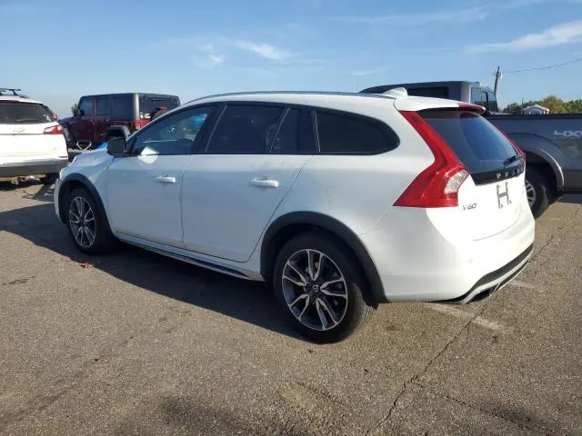 2017 VOLVO V60 CROSS COUNTRY PREMIER  
