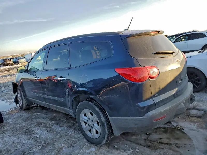 2011 CHEVROLET TRAVERSE LS  