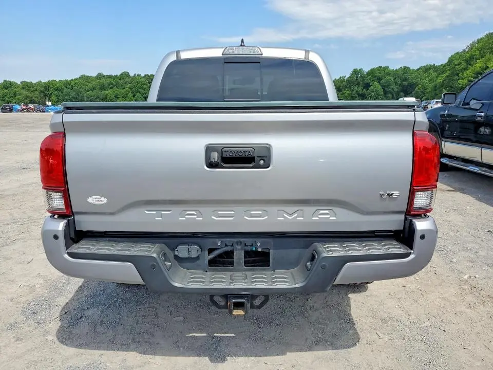 2018 TOYOTA TACOMA TRD SPORT  