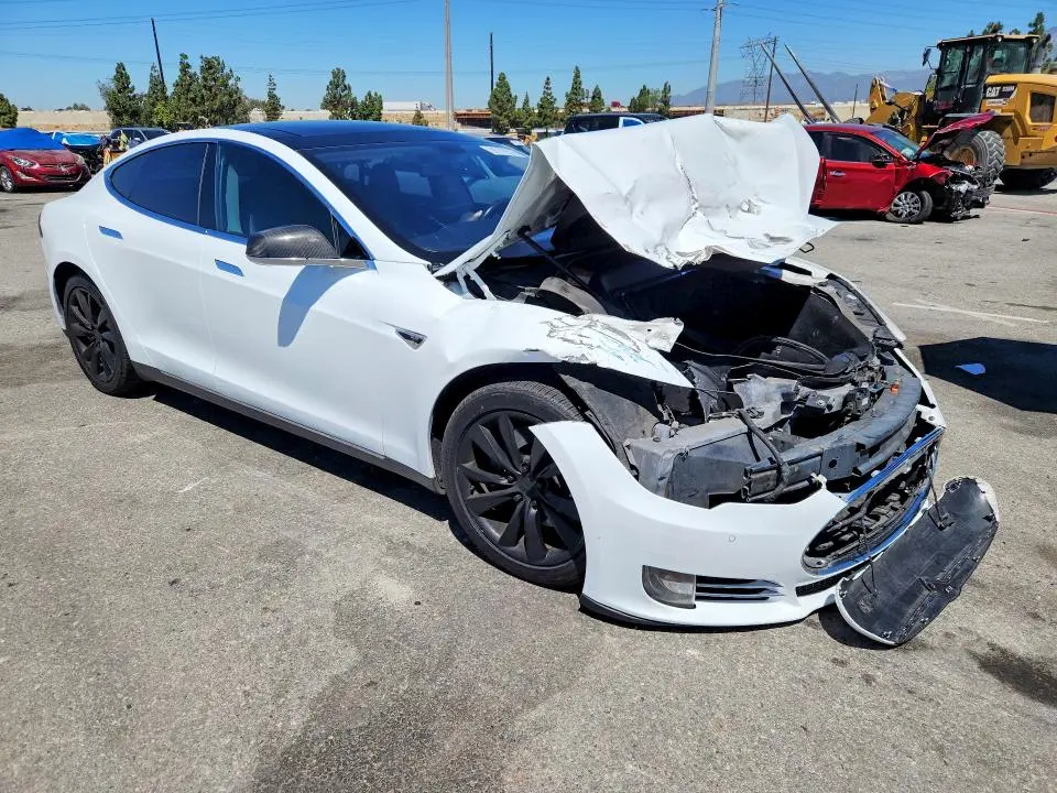 2014 TESLA MODEL S   