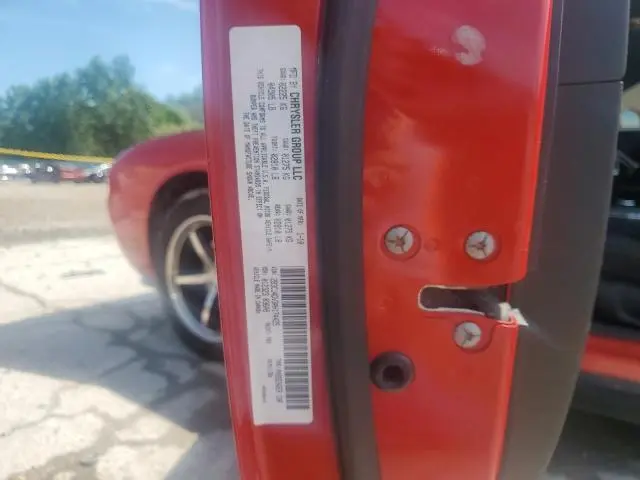 2010 DODGE CHALLENGER SE  