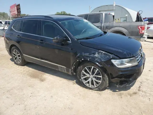 2020 VOLKSWAGEN TIGUAN SE  