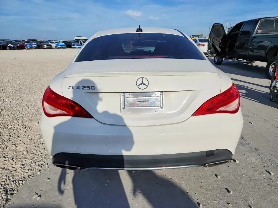 2018 MERCEDES-BENZ CLA 250  