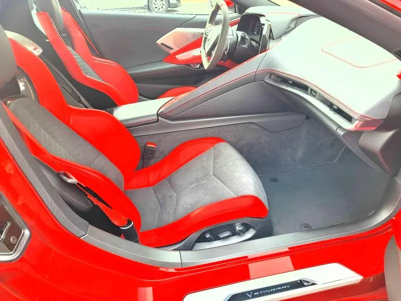 2023 CHEVROLET CORVETTE STINGRAY 2LT  