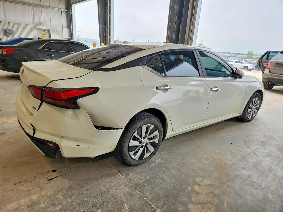 2020 NISSAN ALTIMA S  