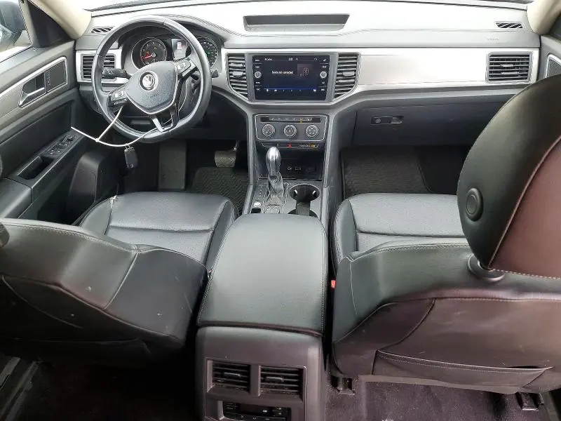 2018 VOLKSWAGEN ATLAS SE  