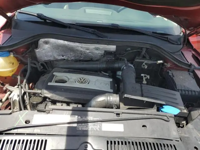 2011 VOLKSWAGEN TIGUAN S  