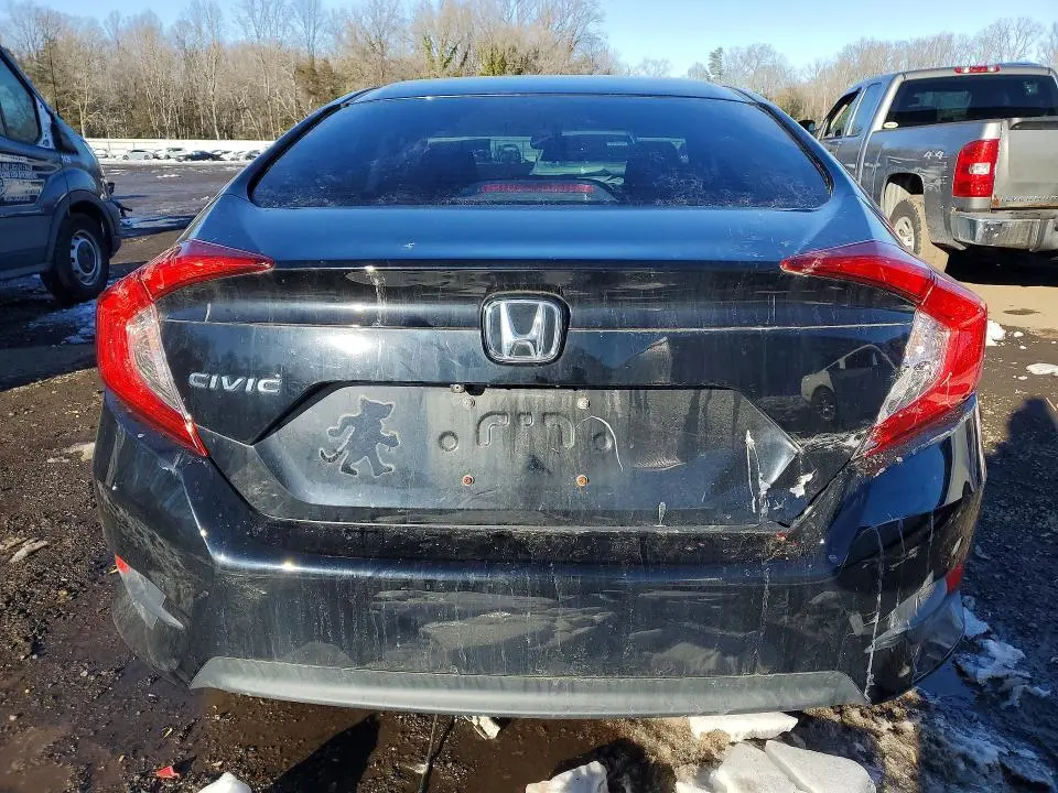 2018 HONDA CIVIC LX  