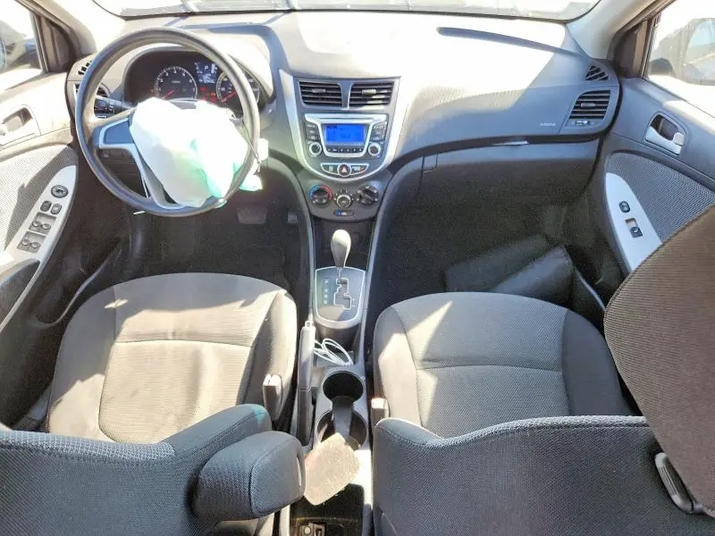 2014 HYUNDAI ACCENT GS  