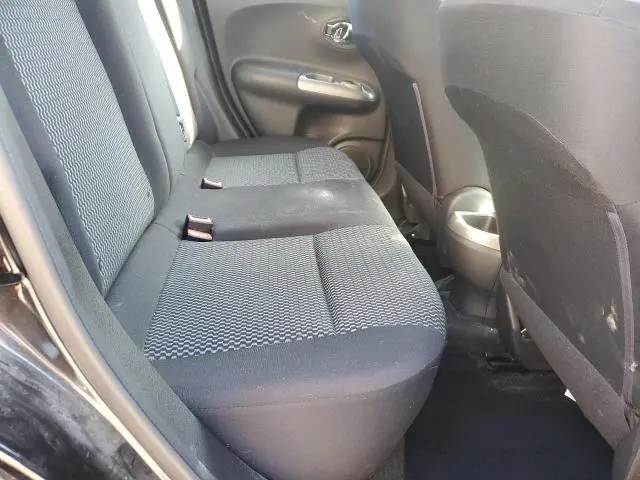 2016 NISSAN JUKE S  