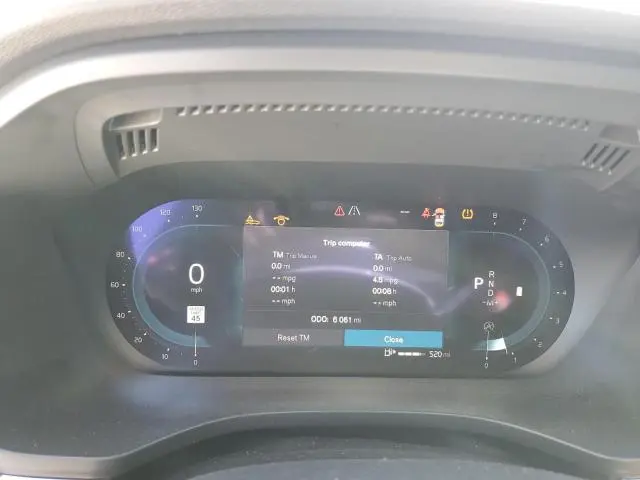 2024 VOLVO XC60 PLUS