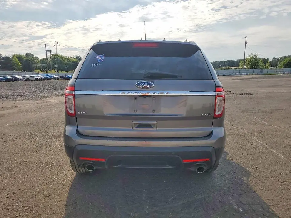 2013 FORD EXPLORER XLT  
