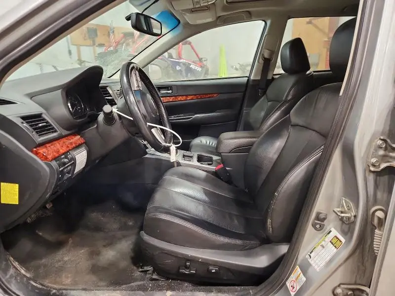 2011 SUBARU OUTBACK 2.5I LIMITED  