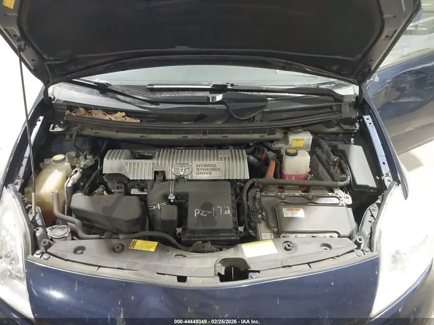 2013 TOYOTA PRIUS TWO