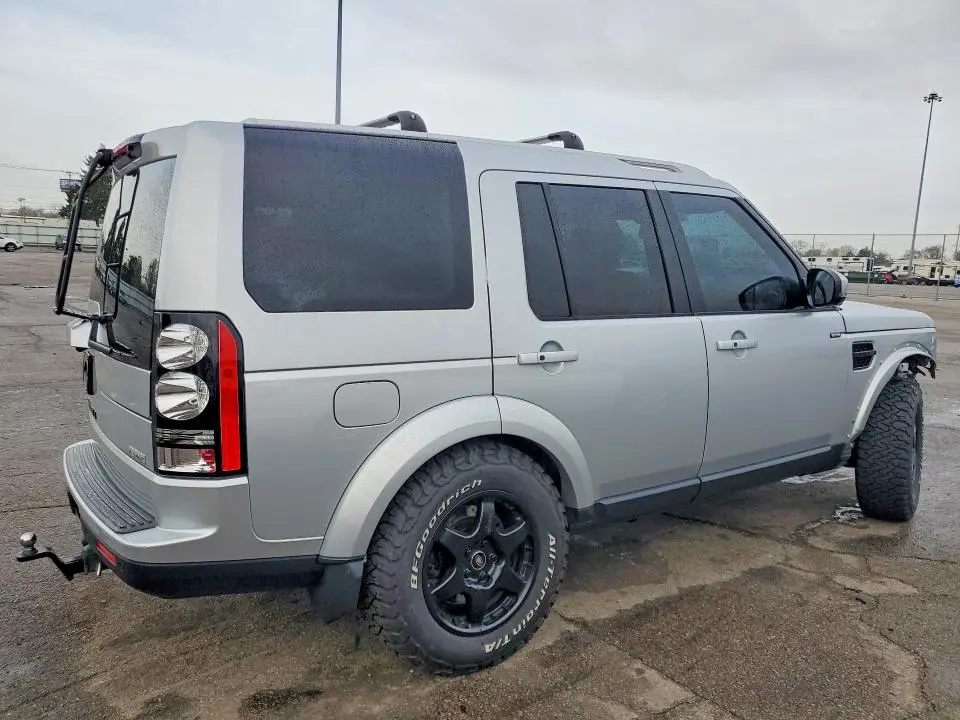 2016 LAND ROVER LR4 HSE LUXURY  