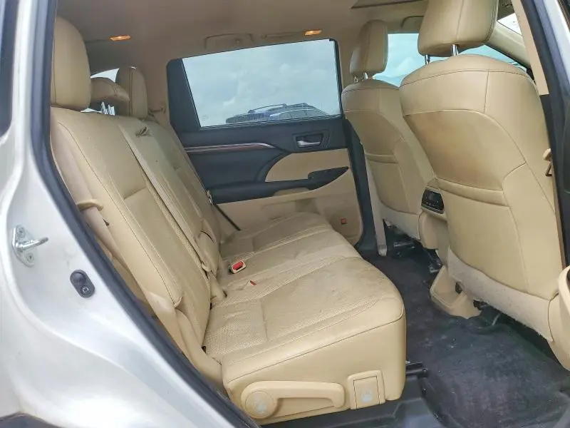 2017 TOYOTA HIGHLANDER LIMITED  