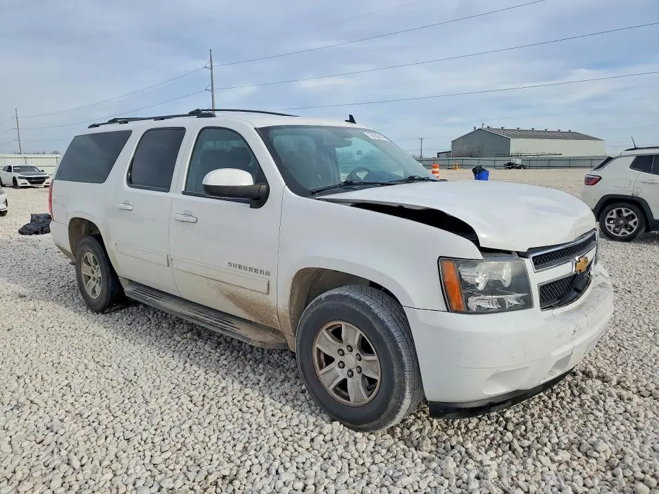 2014 CHEVROLET SUBURBAN C1500 LS  
