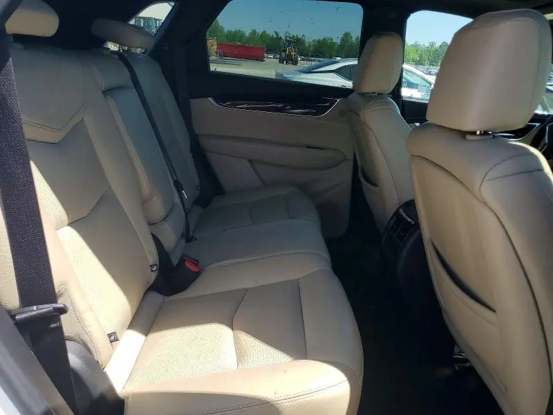 2018 CADILLAC XT5 PREMIUM LUXURY  