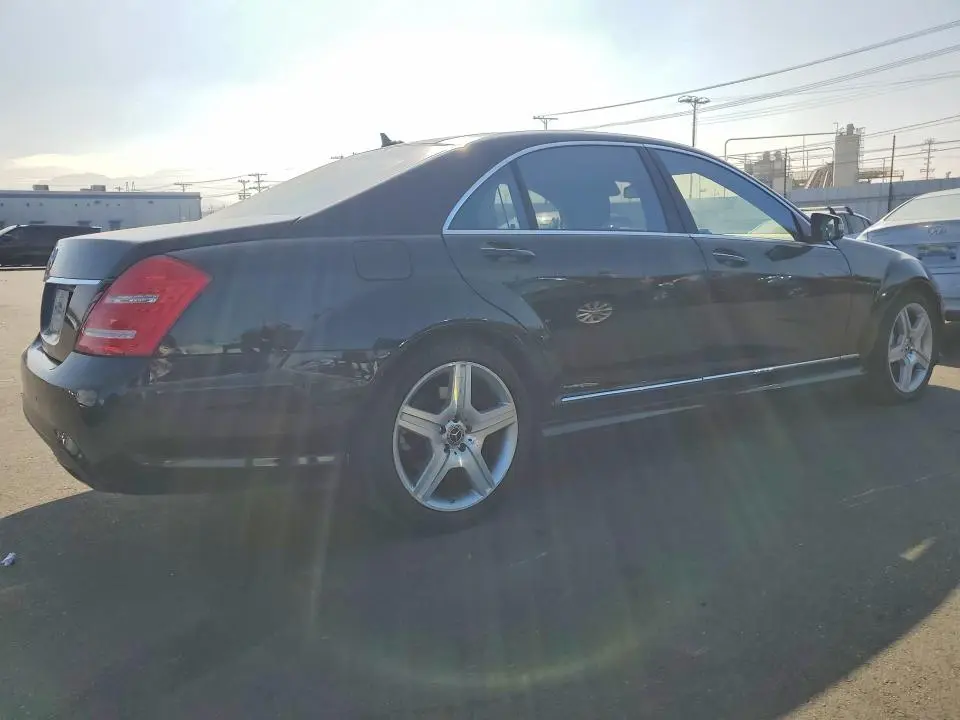 2013 MERCEDES-BENZ S 550  