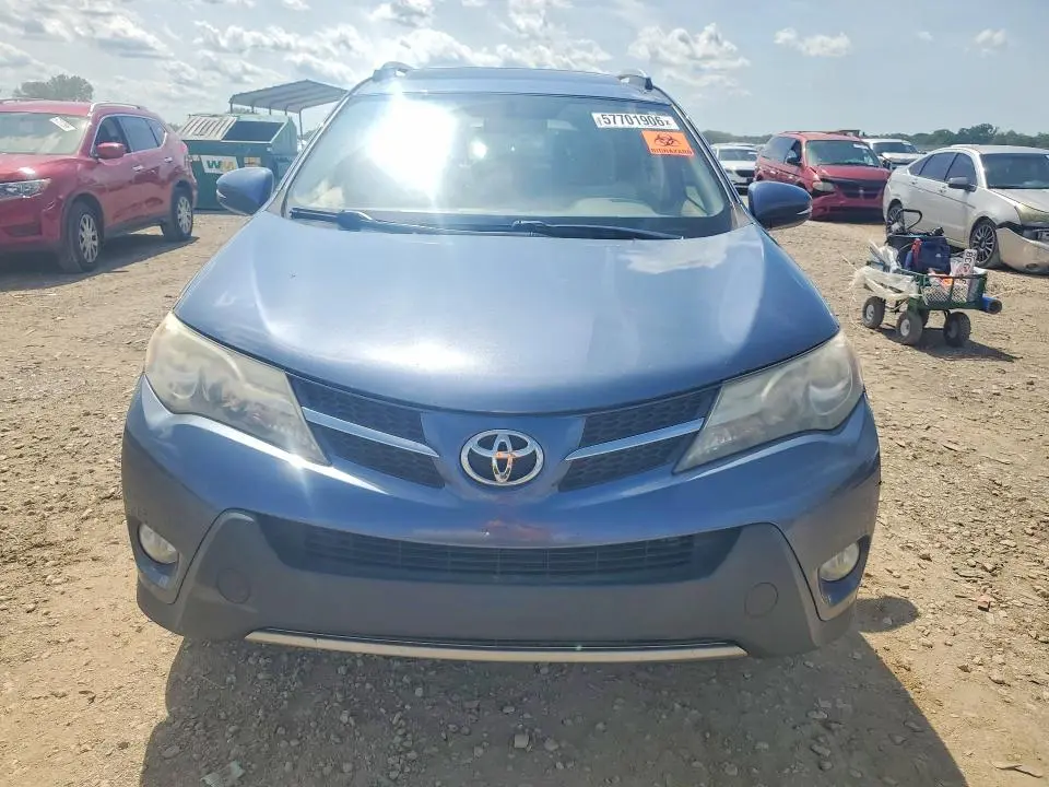 2013 TOYOTA RAV4 XLE  
