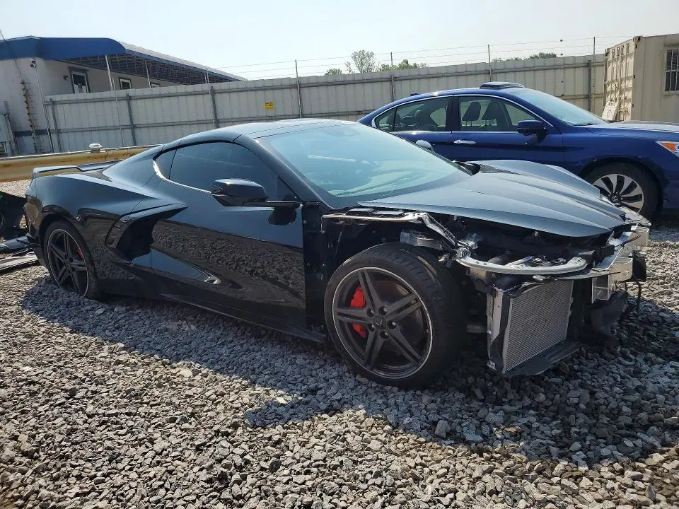 2024 CHEVROLET CORVETTE STINGRAY 1LT  