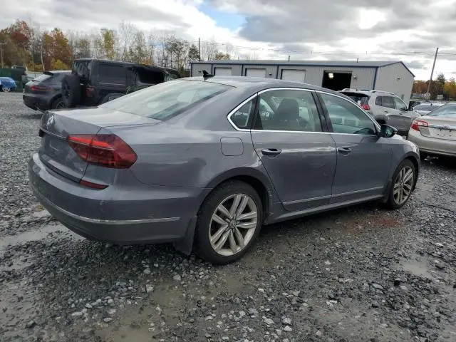 2017 VOLKSWAGEN PASSAT SE  