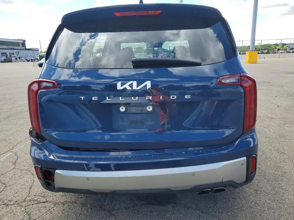 2023 KIA TELLURIDE S  