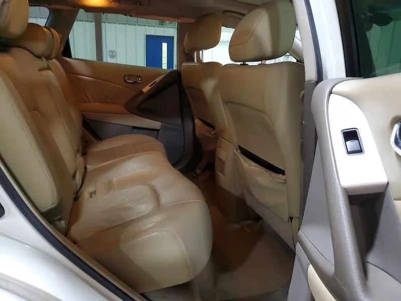 2010 NISSAN MURANO S  