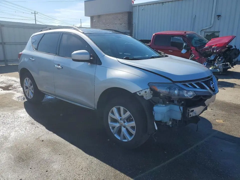 2013 NISSAN MURANO S  
