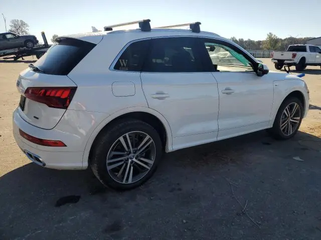 2020 AUDI Q5 E PREMIUM PLUS  