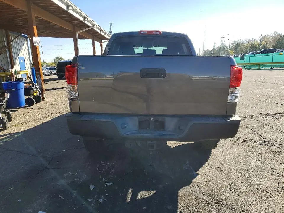 2012 TOYOTA TUNDRA CREWMAX SR5  