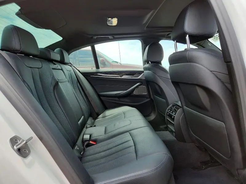 2020 BMW 540 XI  