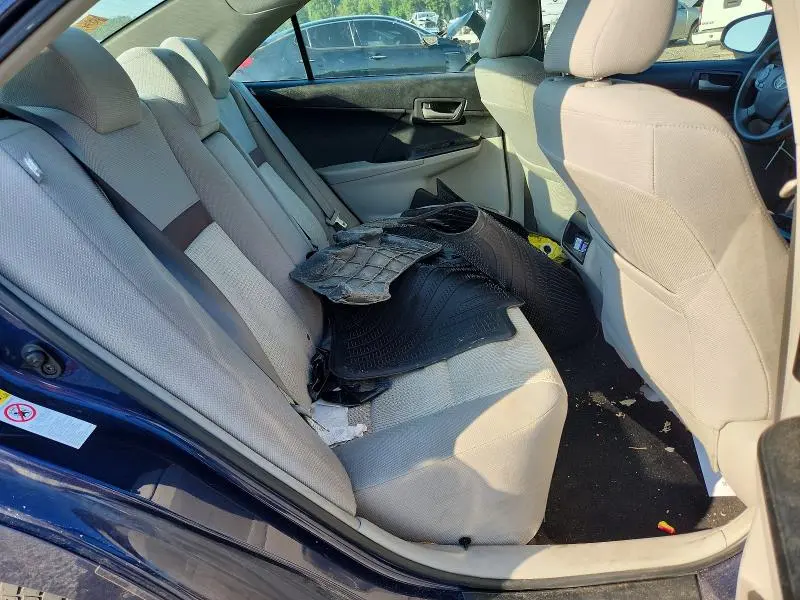 2014 TOYOTA CAMRY LE  
