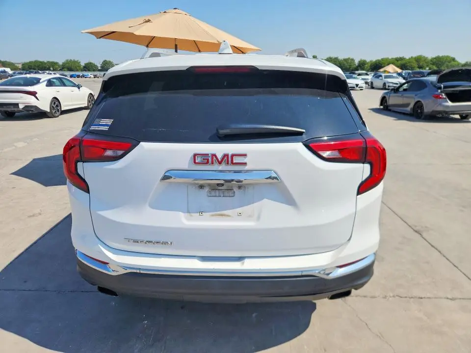 2020 GMC TERRAIN SLT  