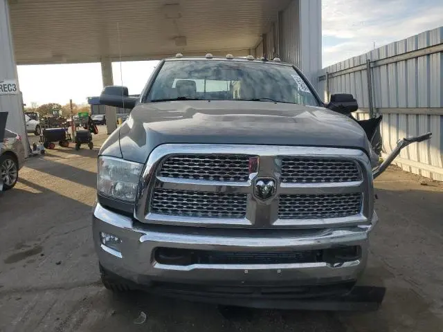 2013 RAM 2500 SLT  