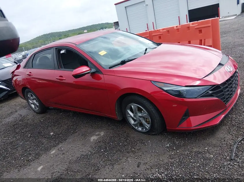 2023 HYUNDAI ELANTRA SE
