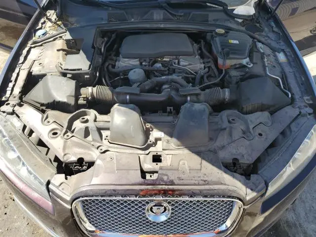 2013 JAGUAR XF   