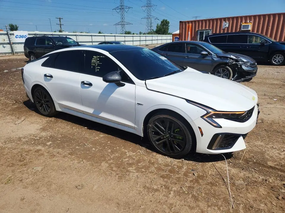 2026 KIA K5 GT  